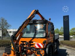 Mercedes-Benz Unimog U 318