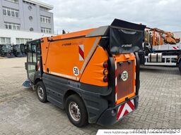 Aebi Kompaktkehrmaschine Swingo 200