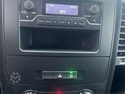 MERCEDES-BENZ Vito 110 LANG 6G KLIMA TEMPOMAT 2-SITZE SCHRÄNKE