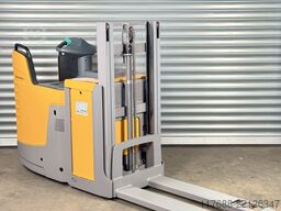 Jungheinrich ERD 220 - Service Neu - 4076 Std. Batterie 90%