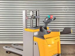 Jungheinrich ERD 220 - Service Neu - Batterie 82% - Garantie