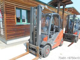 Linde H25T-02 Triplex