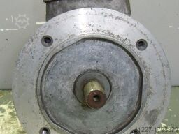Lenze 8D4-369H