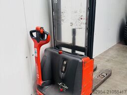 Linde L 12 Duplex Mast Batterie Bj.24