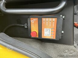 DAF LF 180 FA / 391 dkm / Global Recovery Oprijwage...
