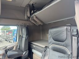 DAF XG+ 530 FT 4x2 VExec Standklima Intarder Leder
