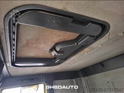 IVECO iveco 120E24N115 FURGONE CHIUSO CON SPONDA MONTACARICHI