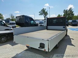 IVECO Daily 35S18 Pritsche original Aufbau