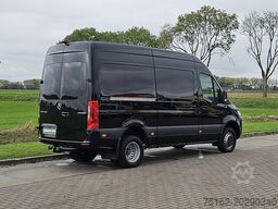 MERCEDES-BENZ SPRINTER 519 L2H2 V6 Mbux10