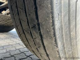 Mercedes-Benz 2541 Actros 6x2 Multilift