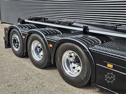 Scania T580 8x4*4 / TORPEDO / HOOKLIFT / ABROLKIPPER