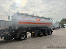 KÄSSBOHRER 3-Achs Silo für Staubgut 40m³