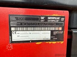 CATERPILLAR 320E Kettenbagger *Long Arm *Hubkabine