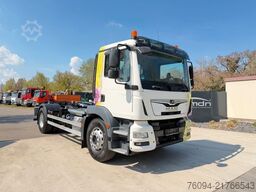 MAN TGM 18.290 4x2 Abrollkipper AHK