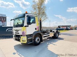 MAN TGM 18.290 4x2 Abrollkipper AHK
