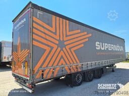 Schmitz Cargobull Curtainsider Mega