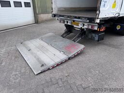 Krone N/A SD DryLiner Liftas Dhollandia