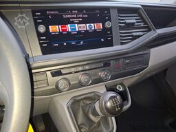 VW T6.1 Transporter Kombi FWD