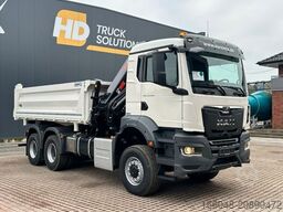MAN TGS 33.440 6x6 /3-Seiten- Kipper / Kran HIAB 302