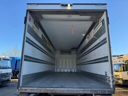 MERCEDES-BENZ ANTOS 2540 L Kühlkoffer 8,1 m LBW 2 T*CARRIER