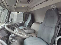 Volvo FM 500 6x2 / MACHINE TRANSPORT / HYDRAULIC RAMPS.