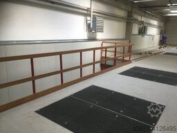 Stahlbaubühne 2-stöckig 3000 m² STOW L 58,5 m B 54,6 m Auflast 500 kg/m²