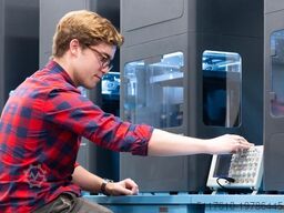 Markforged Komplette Produktions-Farm Metal X