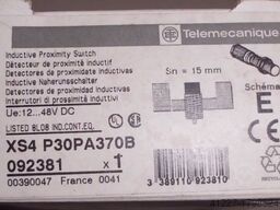 Telemecanique XS4 P30PA370B