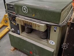 SCM S520