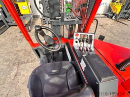Combilift C3000CB / LPG / TRIPLEX MAST / 5500MM
