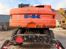 Fiat Kobelco E175W