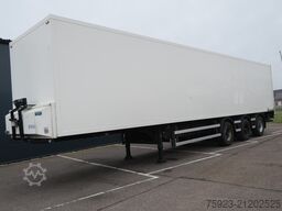 Jumbo Closed box trailer with chain system