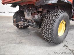 John Deere Gator 4x2 mit Dach (defekt)