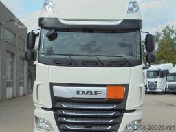DAF XF480 FT SSC Intarder Skylights
