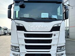 Scania R560 6x2-4 BL Baustoff-Pritsche FASSI 2.24