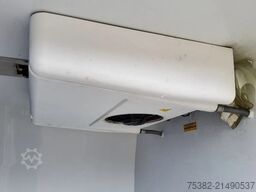 Renault Master 135.35 L3H2 GESLOTEN - DIVERSE SCHADES -...