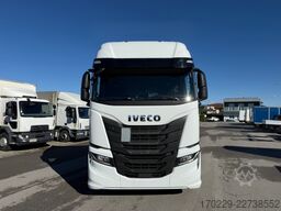 Iveco s-way 490