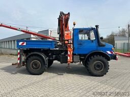 UNIMOG U 427 4x4 / Kran Atlas 130 / Winde