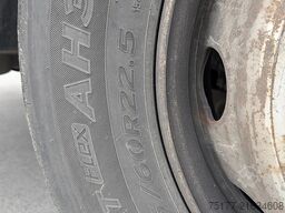 Mercedes-Benz Actros 2548