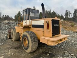TCM 870 Wheel Loader w/ Bucket