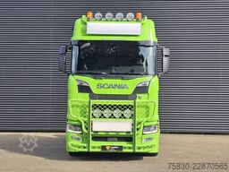 Scania S770 V8 / 6X4 / FULL AIR / RETARDER /