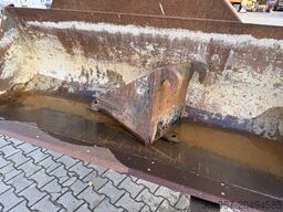 Merlo Roto 30.16 EV Arbeitskorb Gabel Schaufel