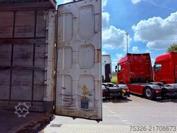 KRONE Curtainsider Mega