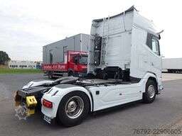 DAF XG+ 530 Skylight/Intarder/2xTank/Leder/Standklim