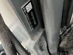Linde E14-02