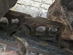 Komatsu PC210LC-11