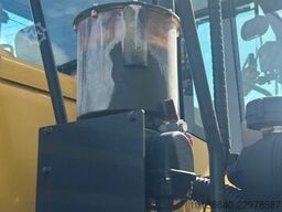 Komatsu WA380-8E0HL