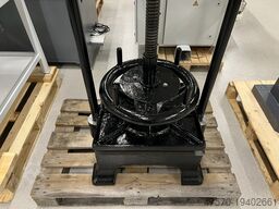 Large screw bookbinding press 50x56cm