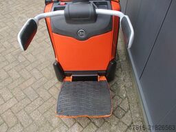 TOYOTA LPE200