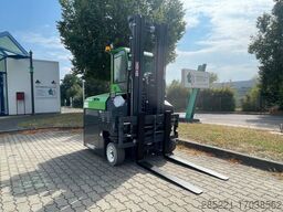 Combilift CBE3000 4-Wege Stapler
